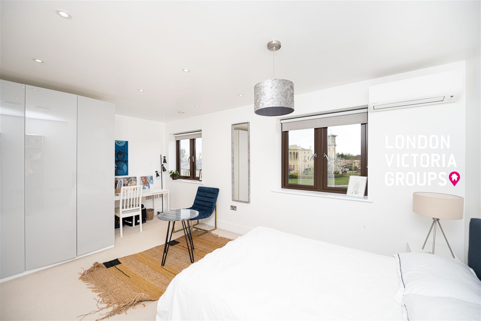 Duchess Crescent, Stanmore